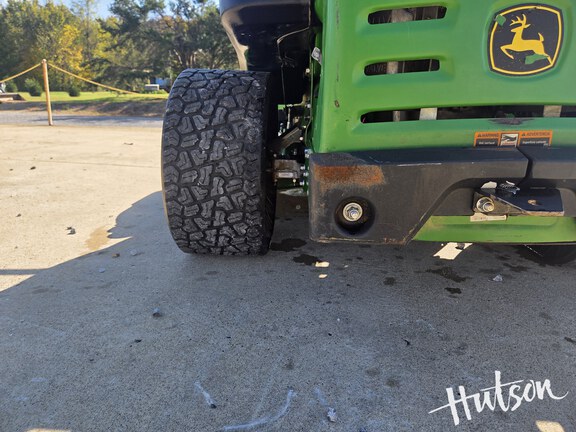 Photo of 2023 John Deere Z960M