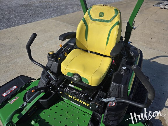 Photo of 2023 John Deere Z960M