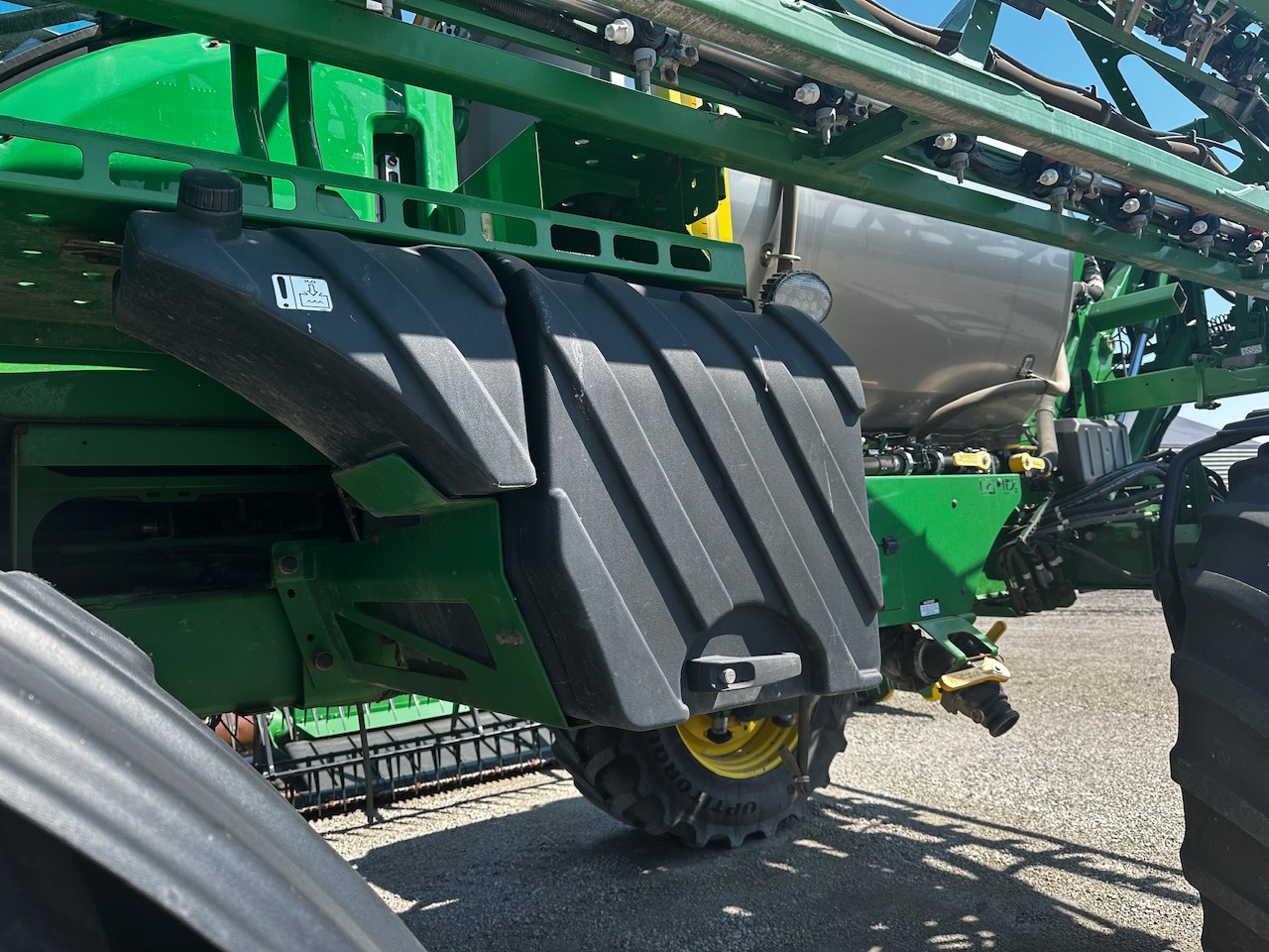  2021 John Deere R4060 at Heritage Tractor in Roanoke, IL