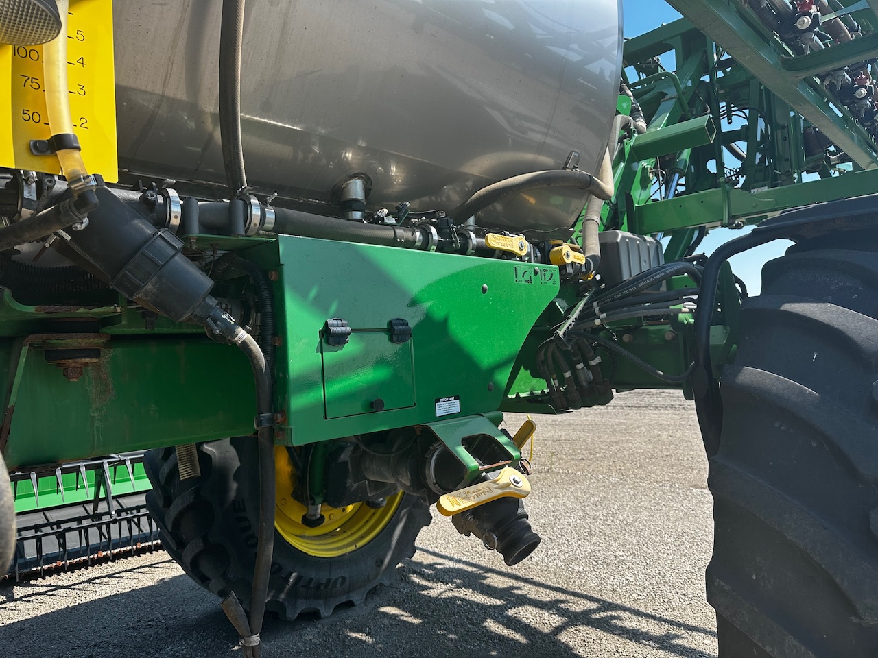  2021 John Deere R4060 at Heritage Tractor in Roanoke, IL