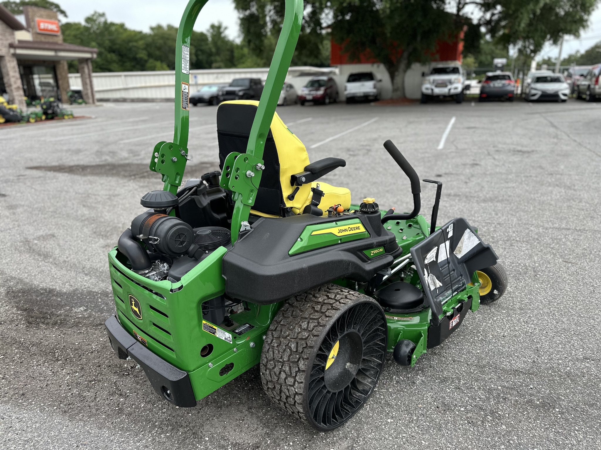 2025 John Deere Z950M Image 4