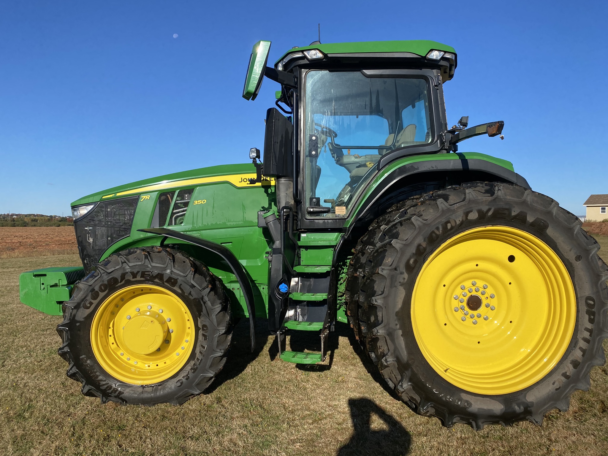2023 John Deere 7R 350 Image 9