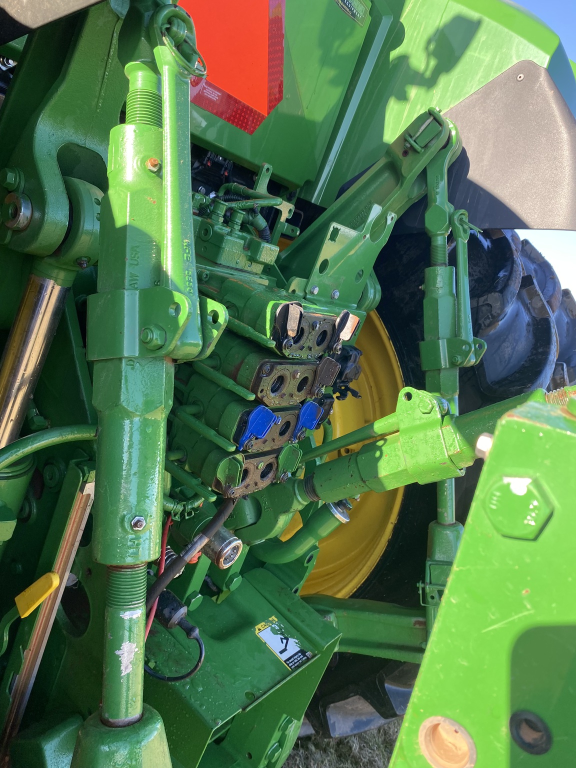 2023 John Deere 7R 350 Image 14