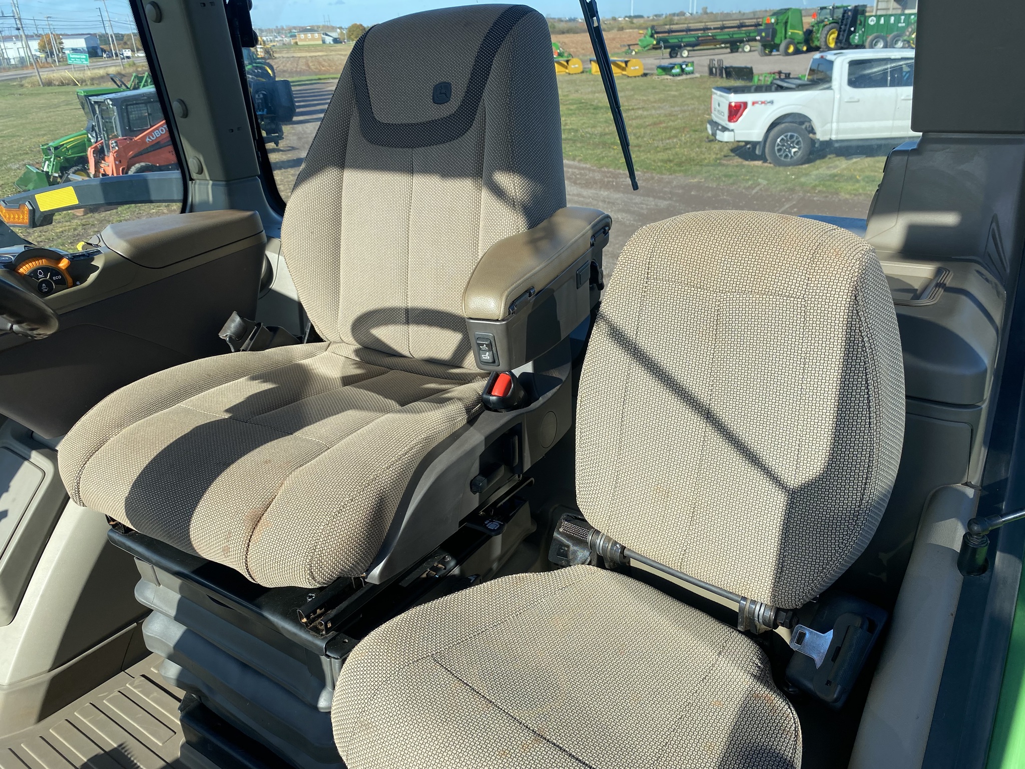 2023 John Deere 7R 350 Image 25