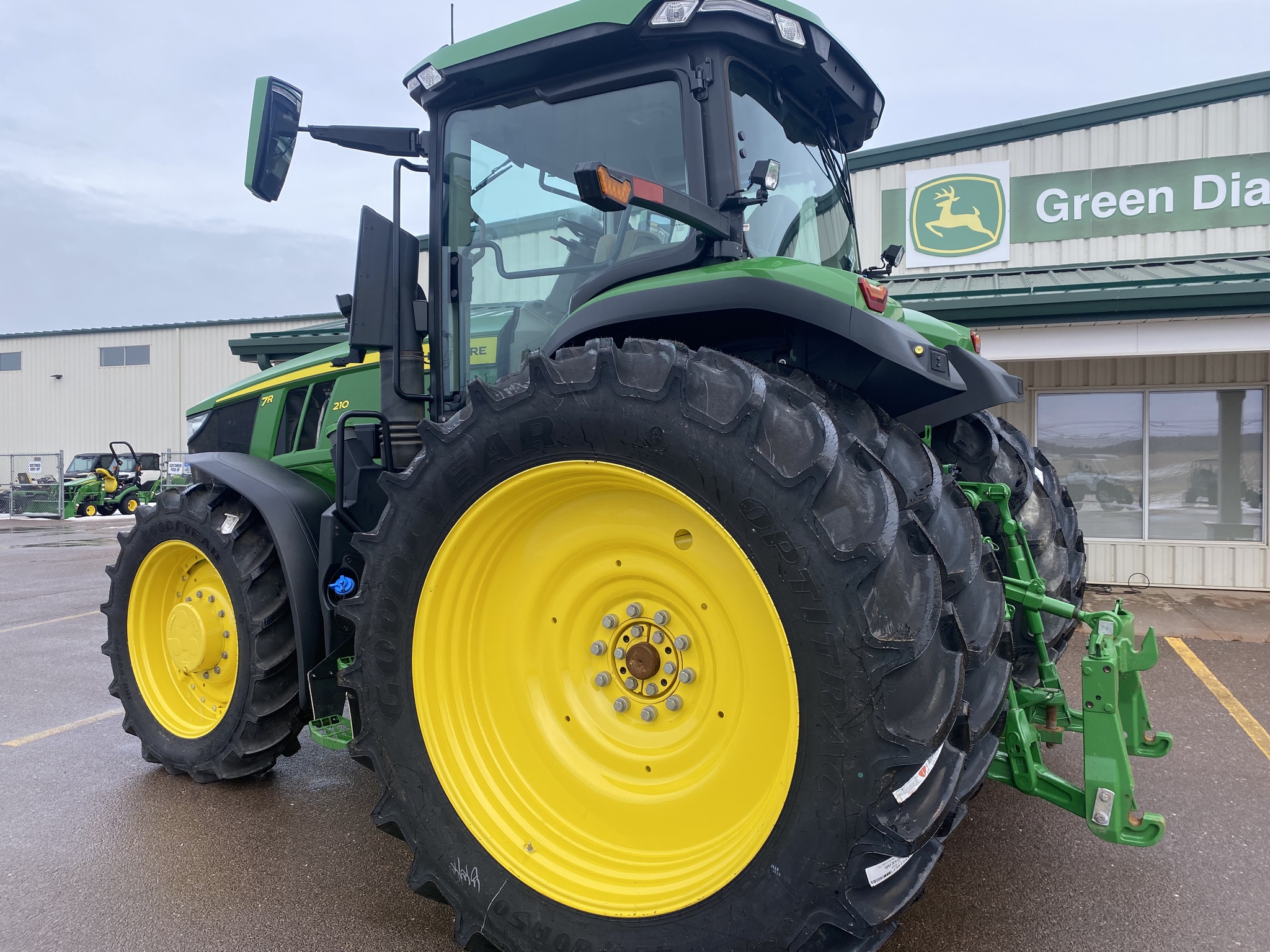 2023 John Deere 7R 210 Image 21