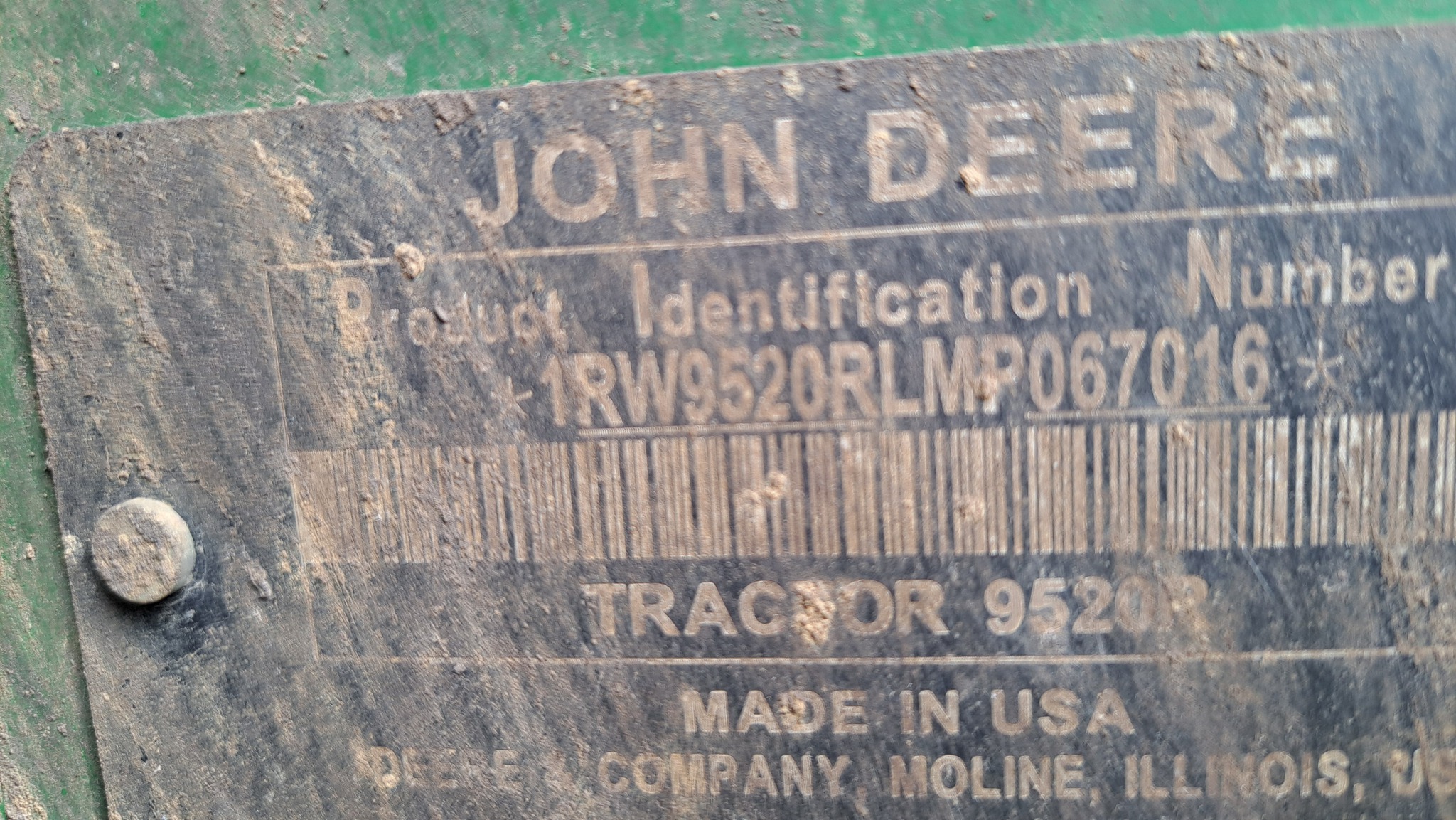  2021 John Deere 9520R at Heritage Tractor in Kewanee, IL