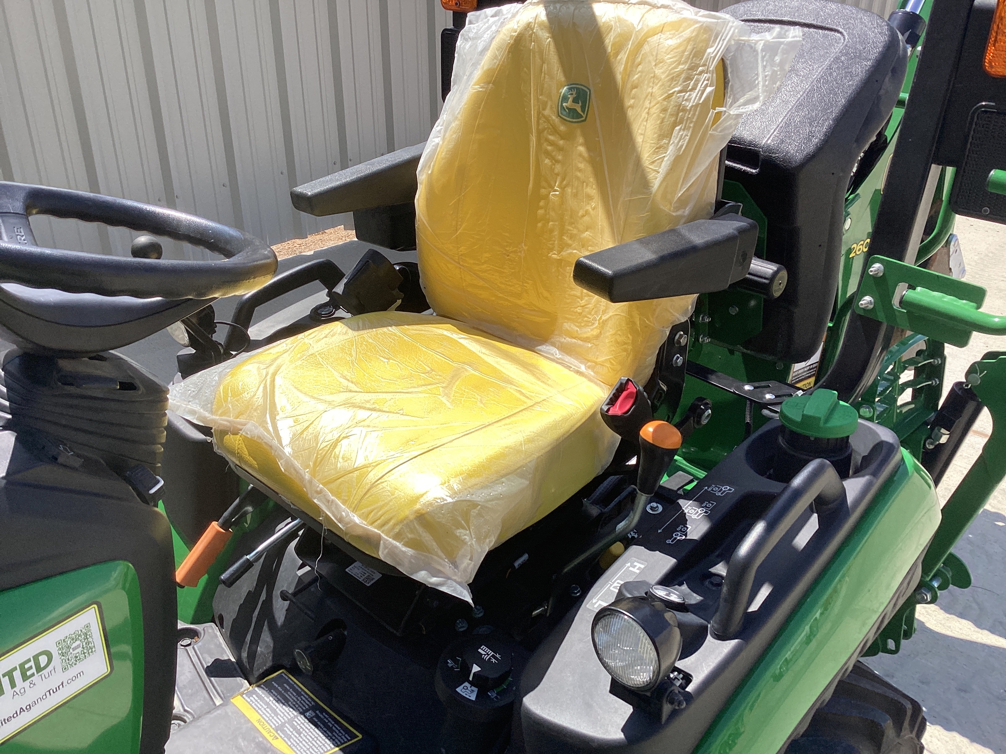 2024 John Deere 1025R Image 13