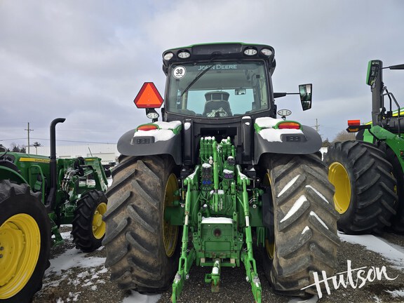 Photo of 2023 John Deere 6R 230