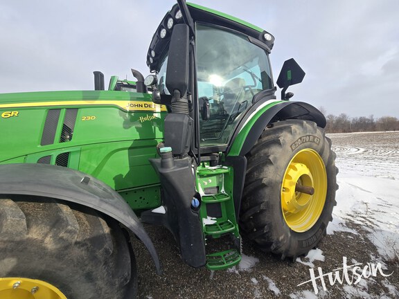 Photo of 2023 John Deere 6R 230