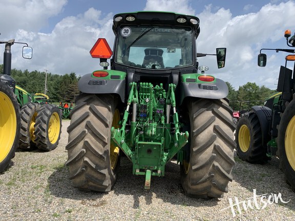 Photo of 2023 John Deere 6R 230