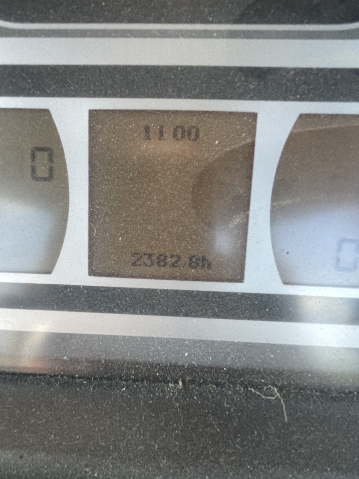 2021 RoGator RG1300C Image 12