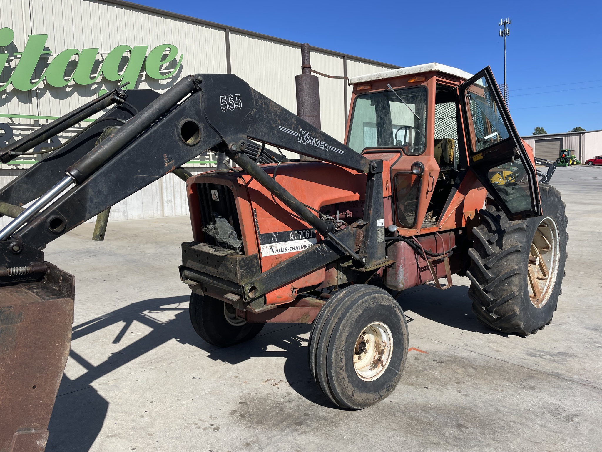  1978 Allis-Chalmers 7060 at Heritage Tractor in Rogersville, MO