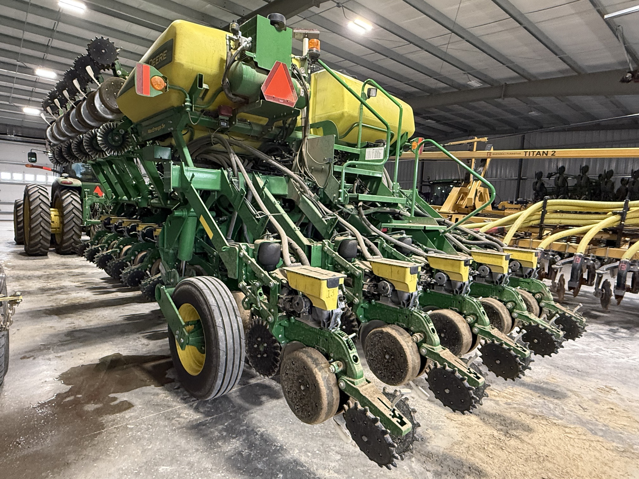 2020 John Deere 1795 Image 17
