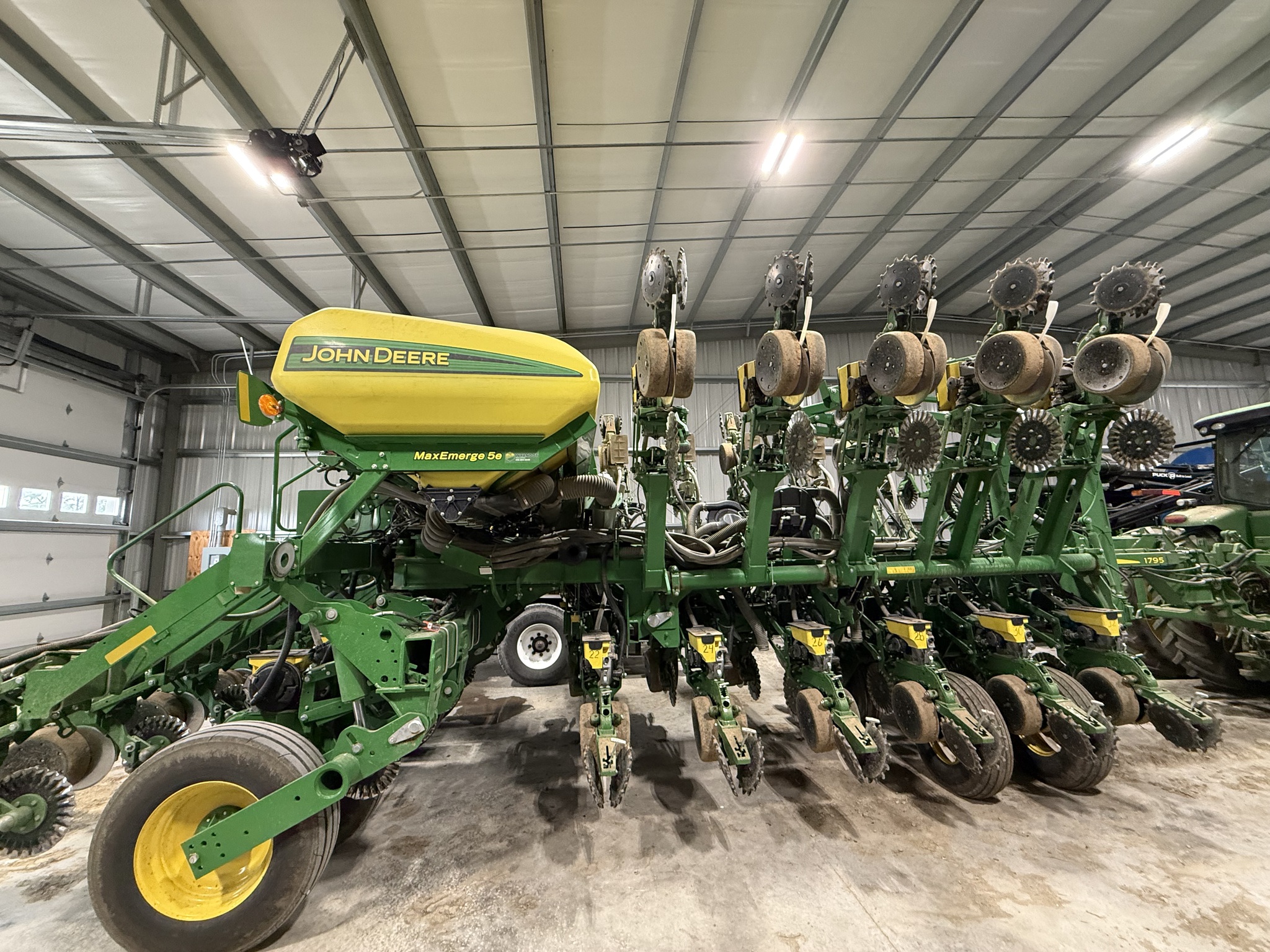 2020 John Deere 1795 Image 6
