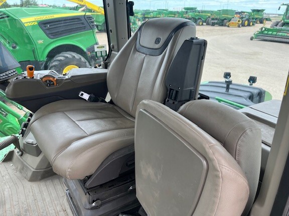 Used 2024 John Deere 9RX 590 Track Tractors at Horizon Ag & Turf in Lloydminster, AB - Photo16