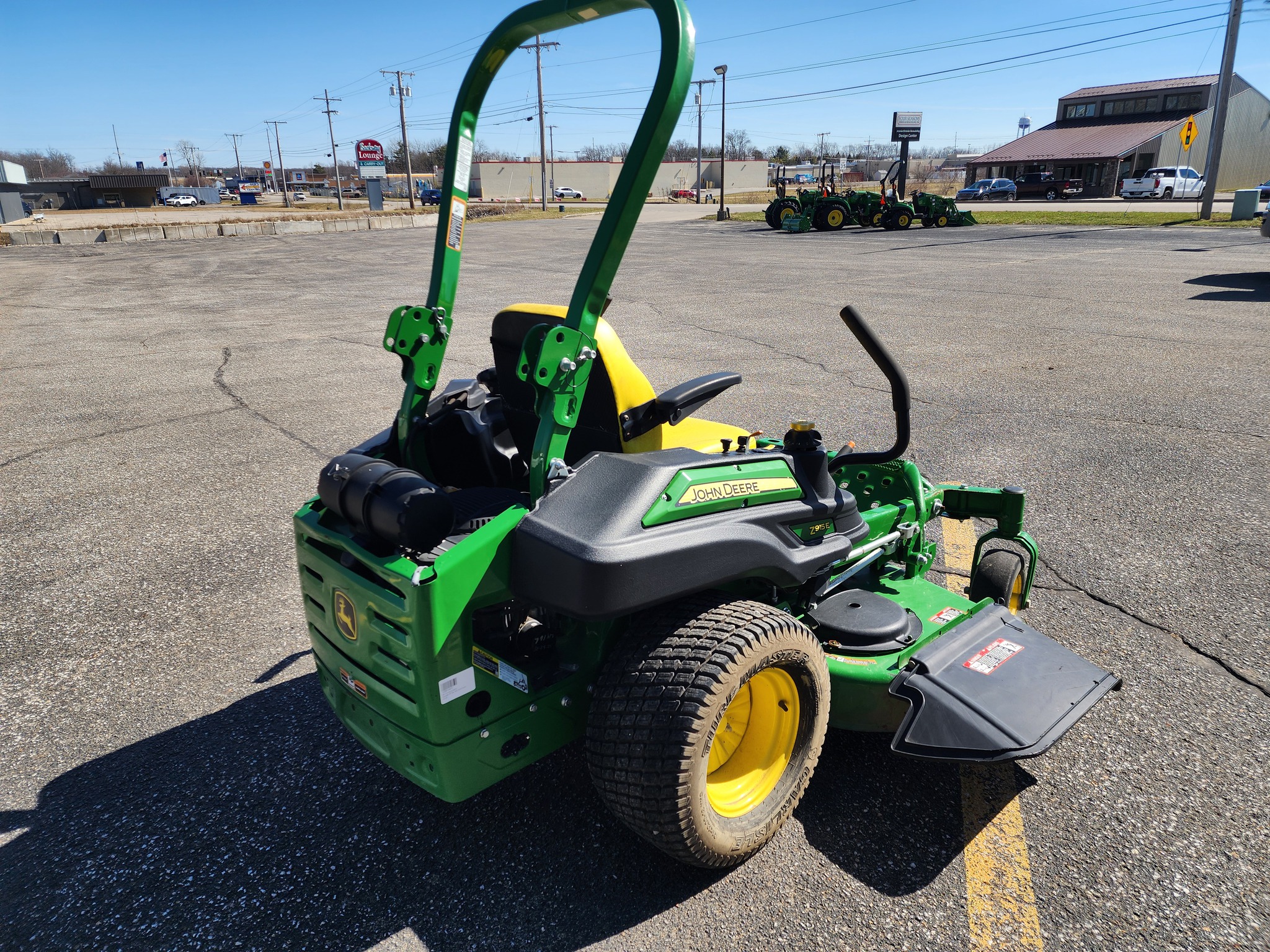 2018 John Deere Z915E Image 6