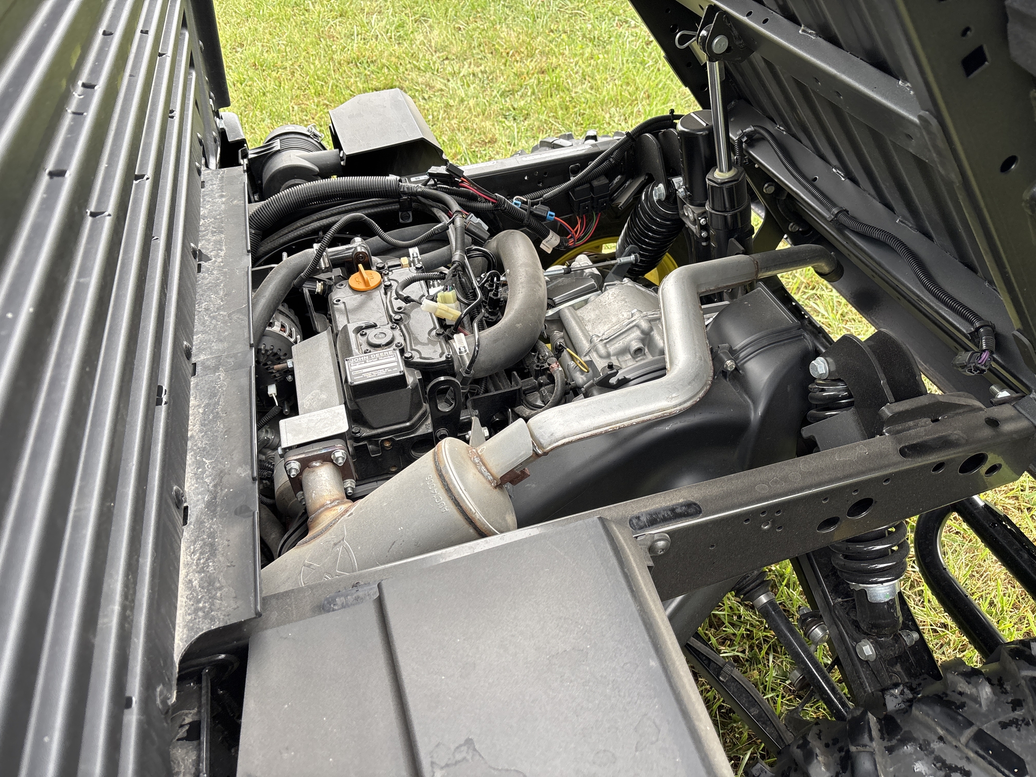 Used 2024 John Deere 865R ATVs & Gators at Koenig Equipment in Botkins, OH - PhotoXL13