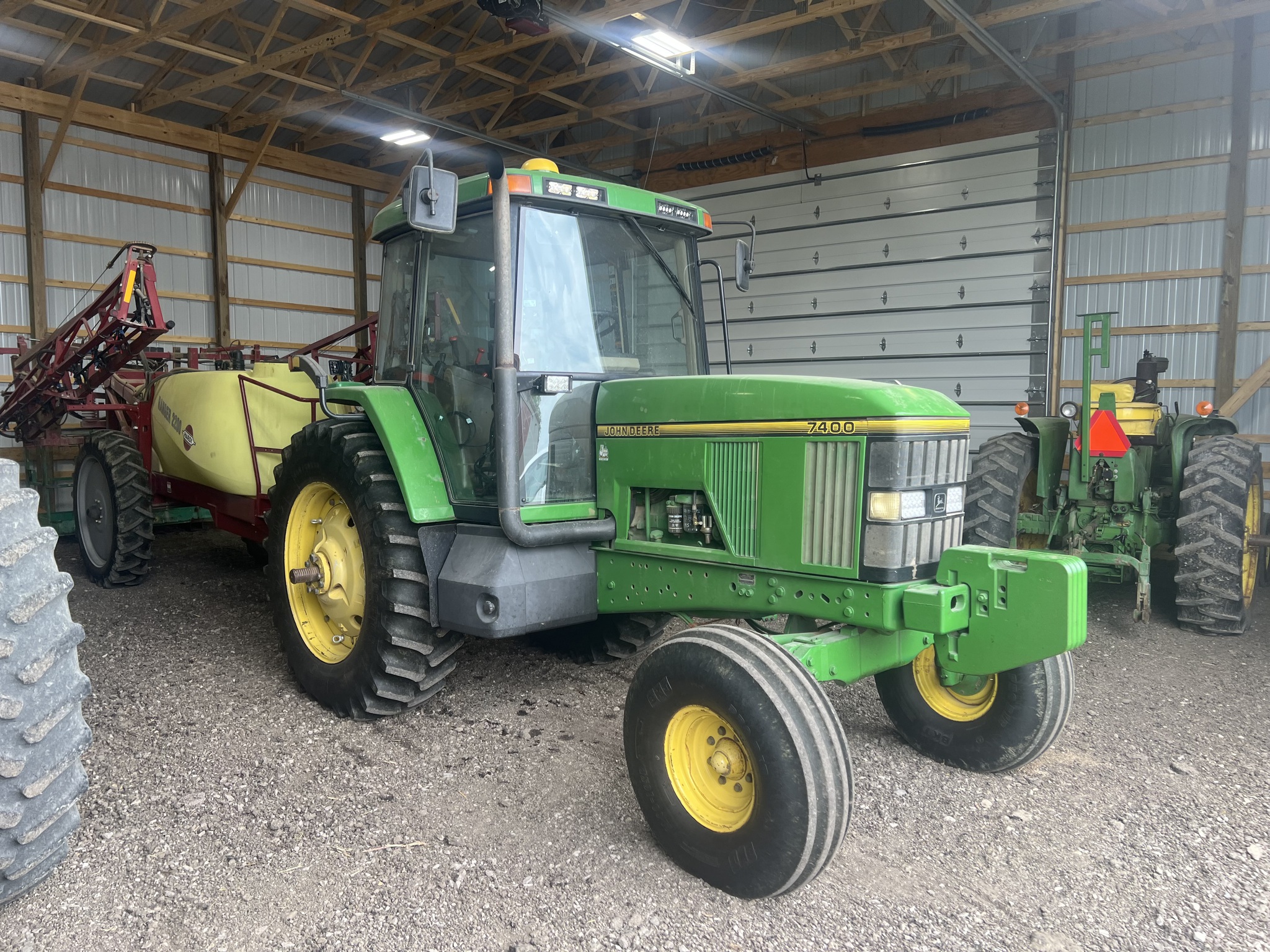 1993 John Deere 7400 Image 3