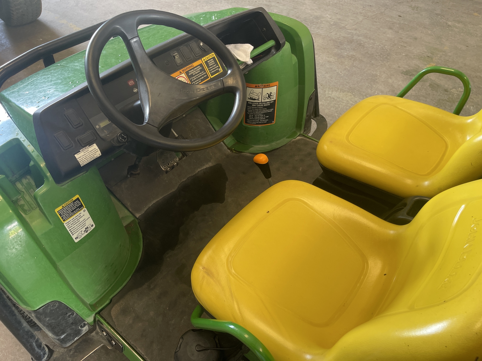 2021 John Deere Tx Turf Image 12