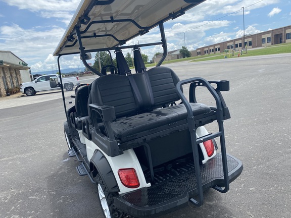 2023 Custom Lithium lifted golf cart