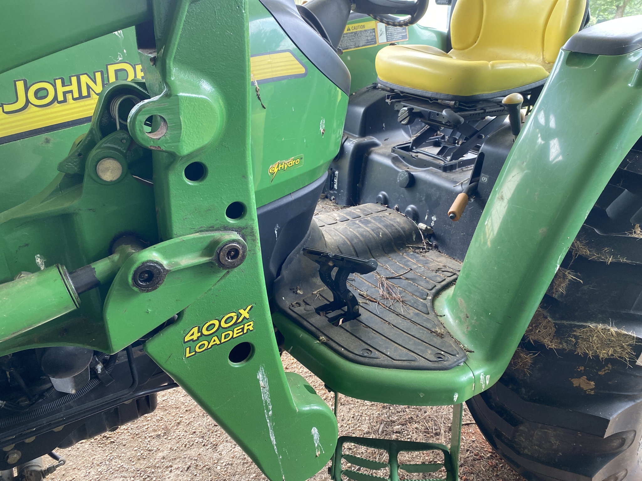 2007 John Deere 4120 Image 12