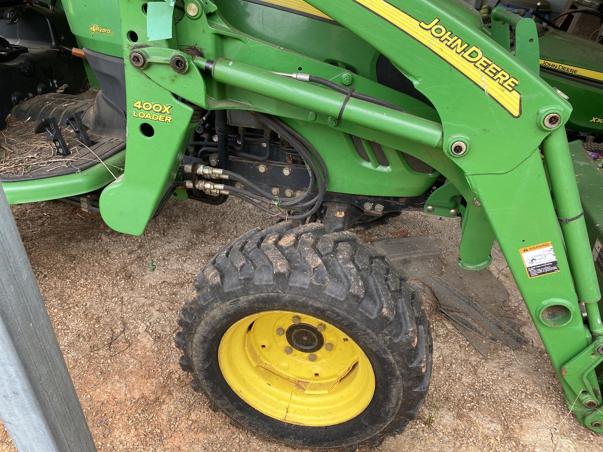2007 John Deere 4120 Image 25