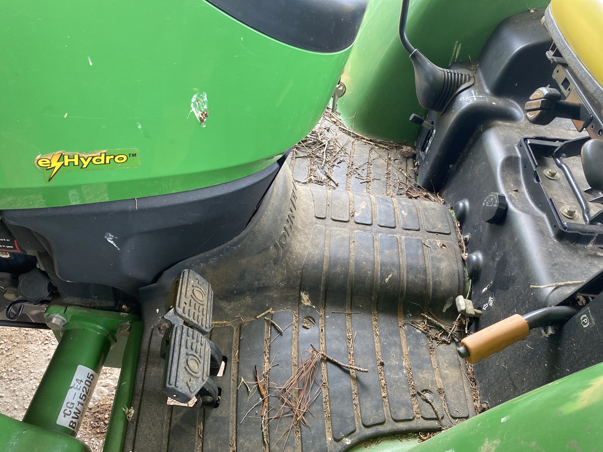 2007 John Deere 4120 Image 14