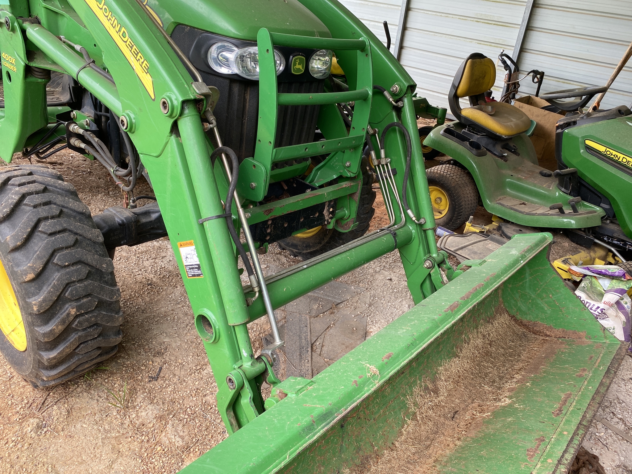 2007 John Deere 4120 Image 18