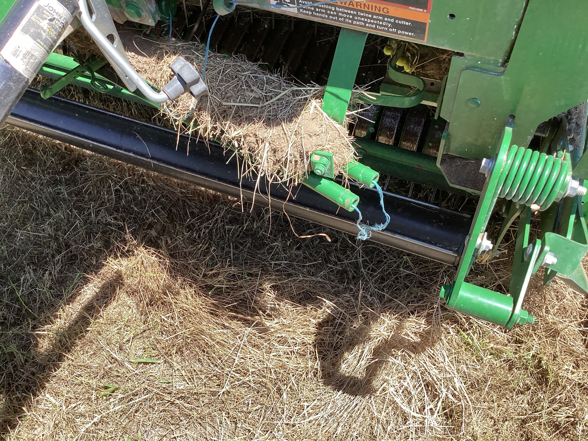2019 John Deere 560M Image 13