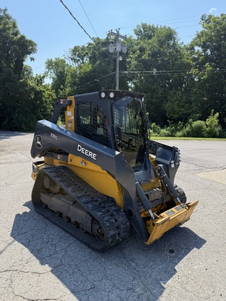 2023 John Deere 331G