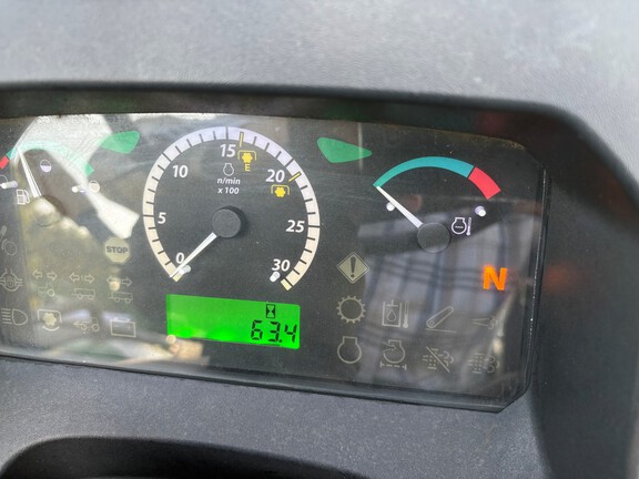 2021 John Deere 5065E Photo 3