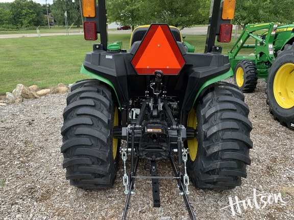 Photo of 2024 John Deere 3038E