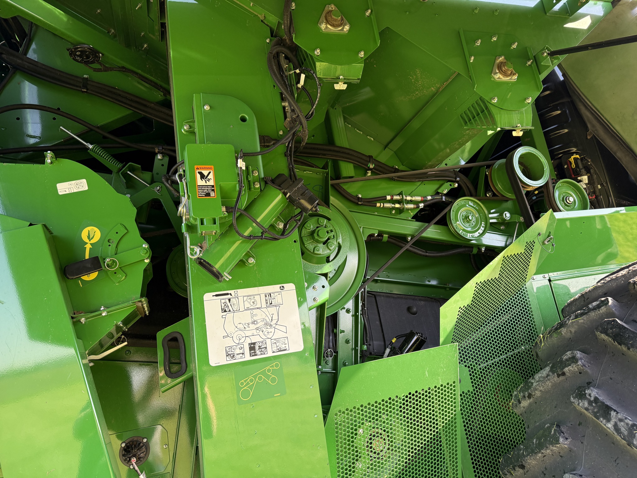 2024 John Deere S780 Image 12
