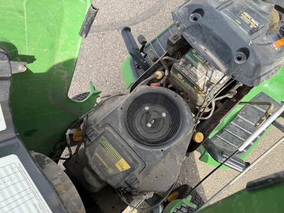 2013 John Deere X320 - Photo15