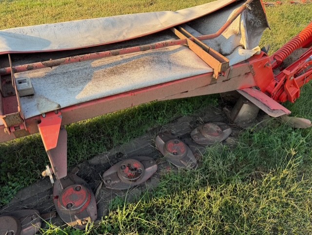 2018 Kuhn GMD310HD Image 8