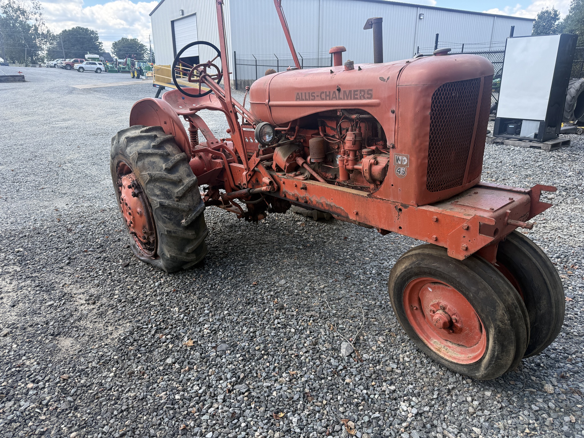 Allis-Chalmers WD45 Image 2