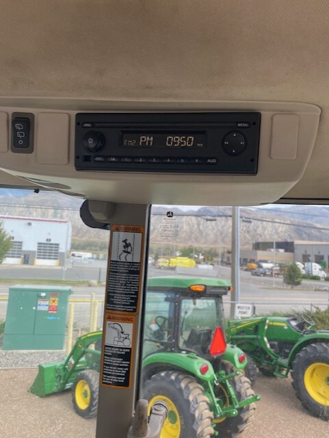 2020 John Deere 6140M Image 10