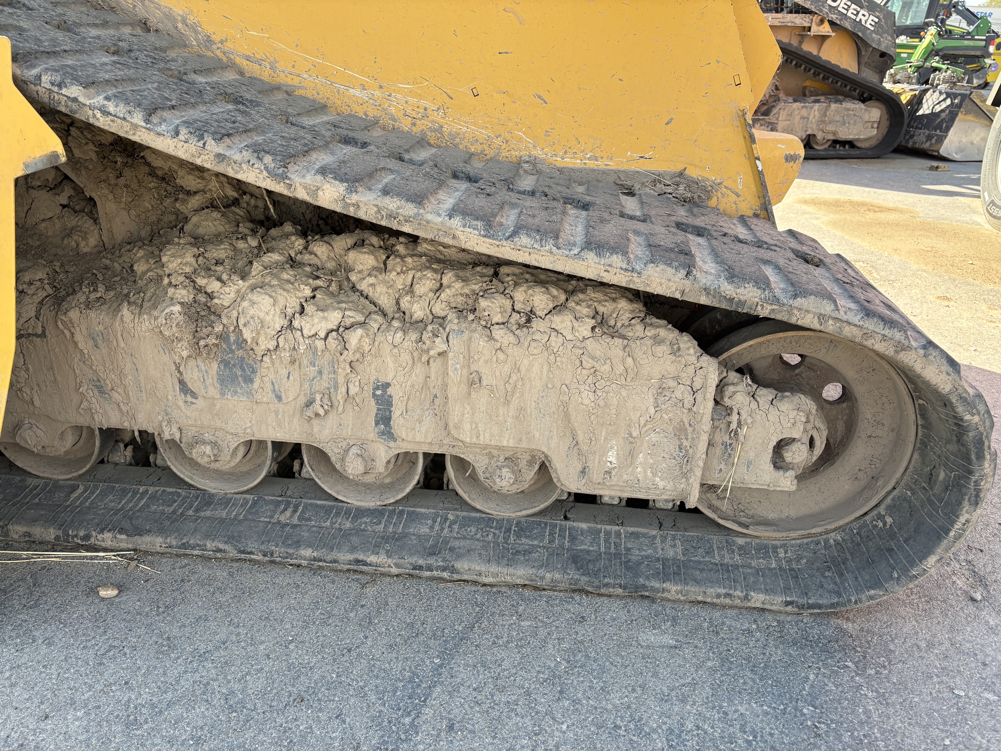 2019 John Deere 333G Image 15