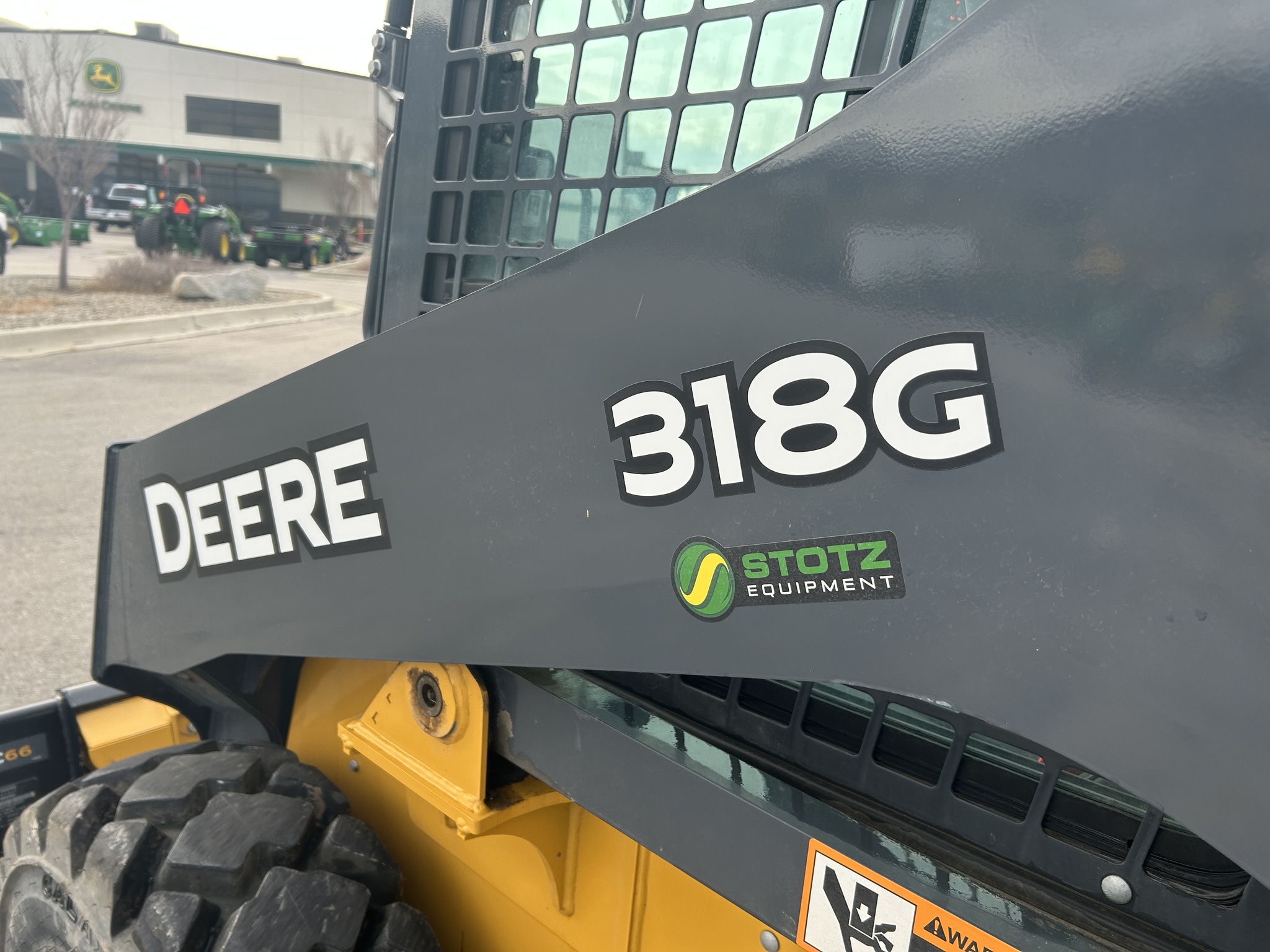 2024 John Deere 318G Image 9