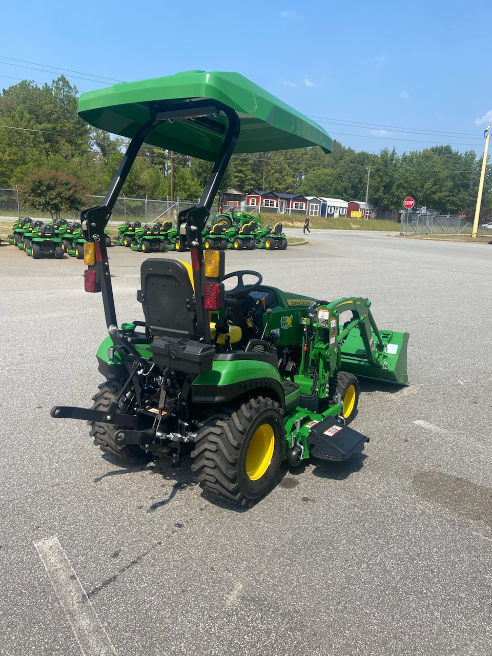 2024 John Deere 1025R Image 5