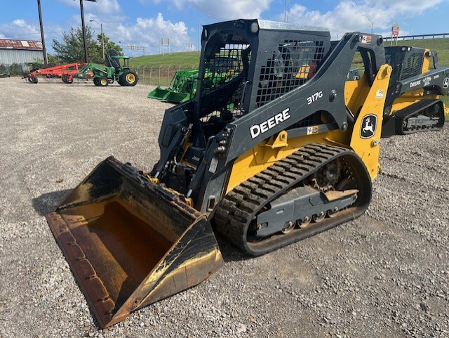 2022 John Deere 317G Image 2