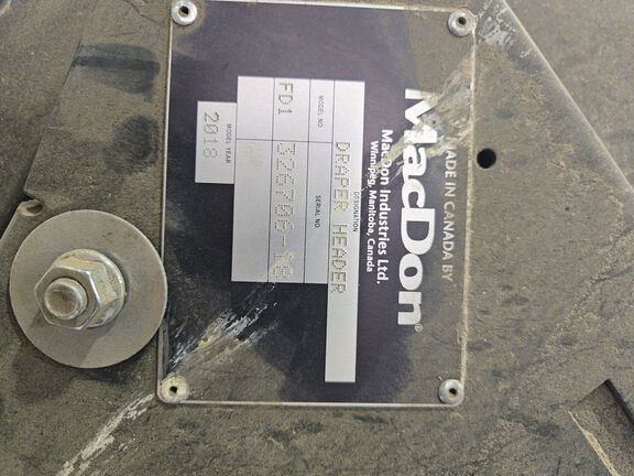 Used 2018 MacDon FD135 Combine Platforms at Horizon Ag & Turf in Mayerthorpe, AB - Photo2