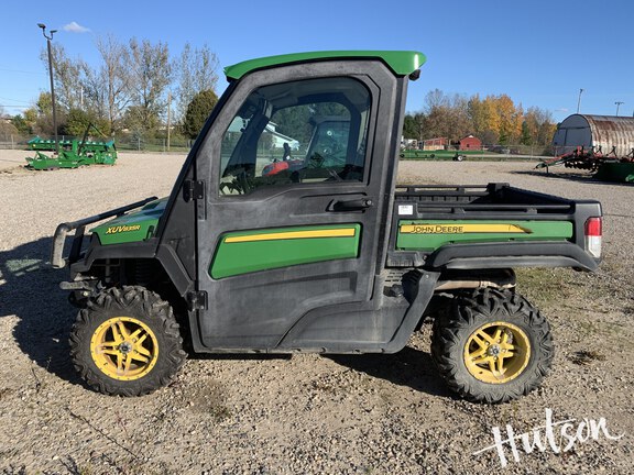 Photo of 2020 John Deere XUV 835R
