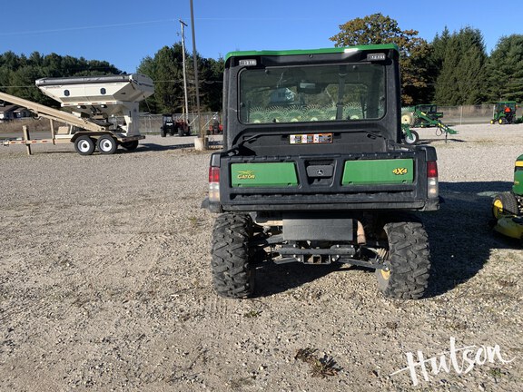 Photo of 2020 John Deere XUV 835R
