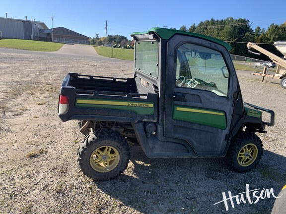 Photo of 2020 John Deere XUV 835R
