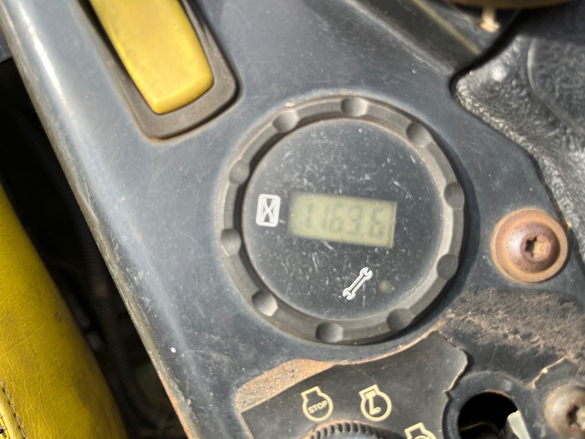 John Deere Z915B Image 1
