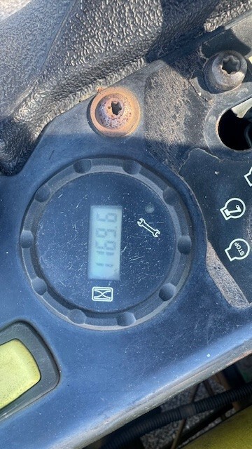 John Deere Z915B Image 9