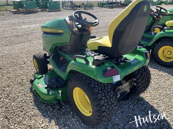 Photo of 2024 John Deere X590