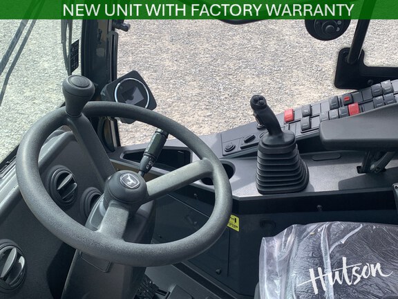 Photo of 2024 John Deere 184 G