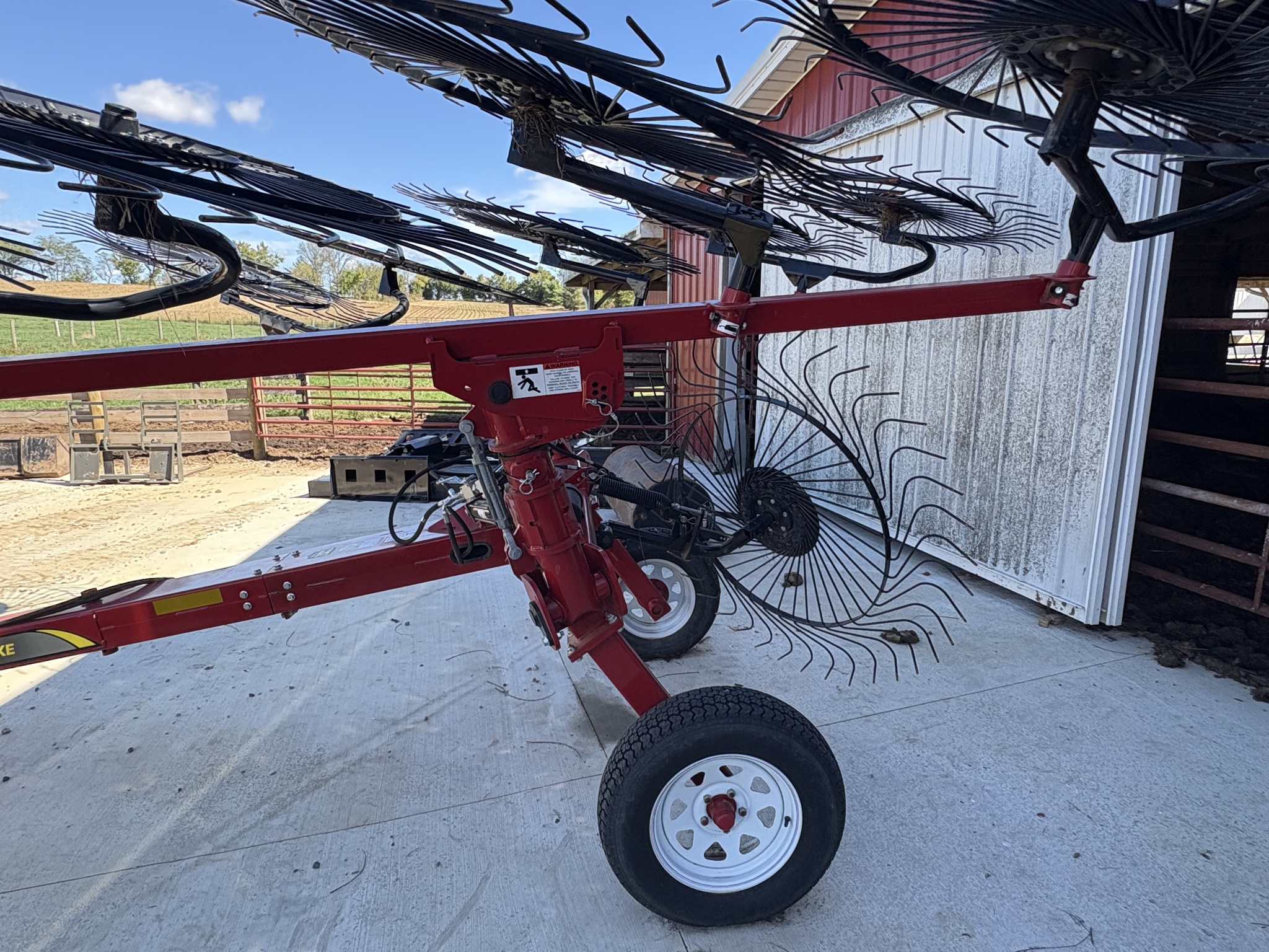 2023 H&S AR2210 Image 5